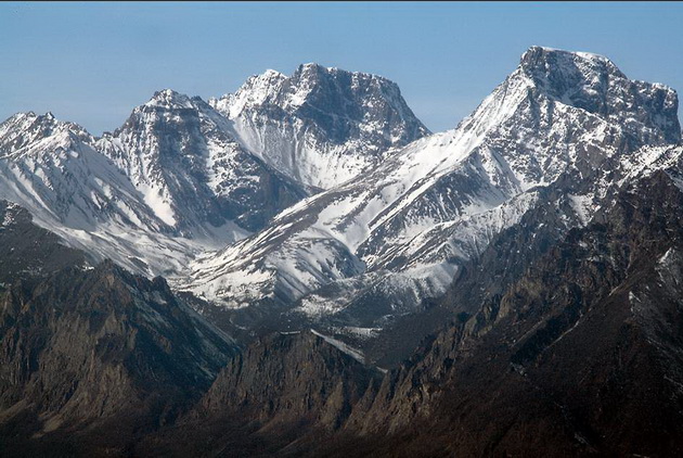 Хребет Кодар, фото с сайта http://komanda-k.ru